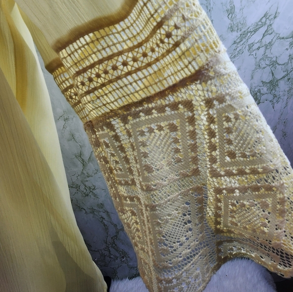 AGB Beautiful Yellow Blouse with Bell Sleeves - Picture 6 of 13